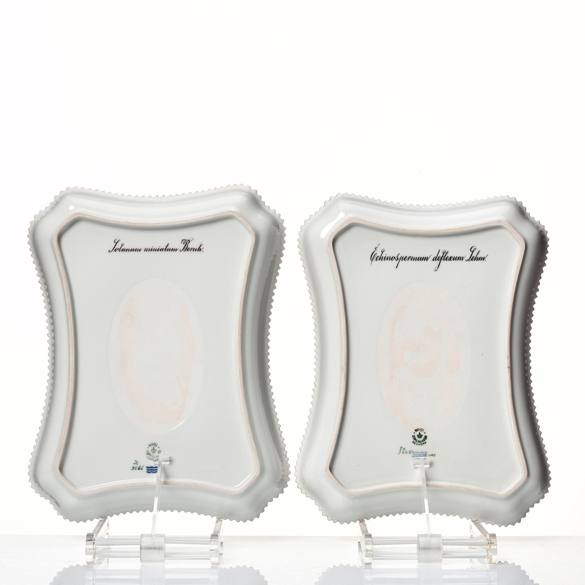 A pair of Royal Copenhagen 'Flora Danica' trays, Denmark, 20th Century.