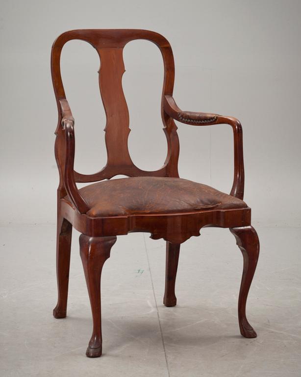 KARMSTOL, senbarockstil, 1900-talets början, märkt.