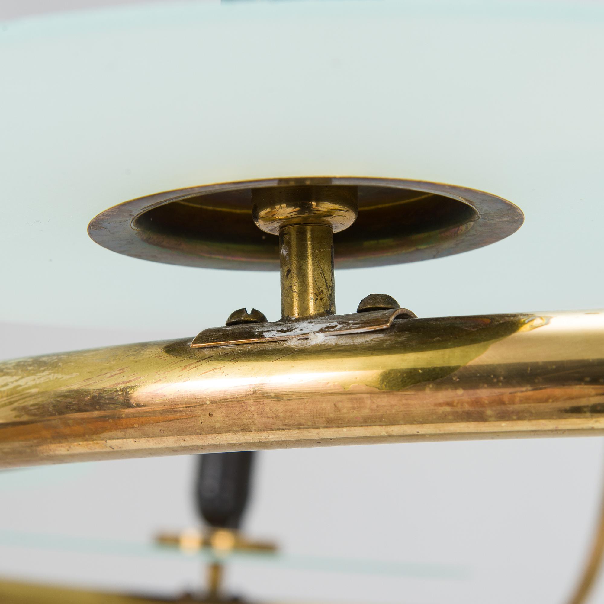 Paavo Tynell, taklampa, modell 6385/6 för Taito. Beställningsarbete 1938.