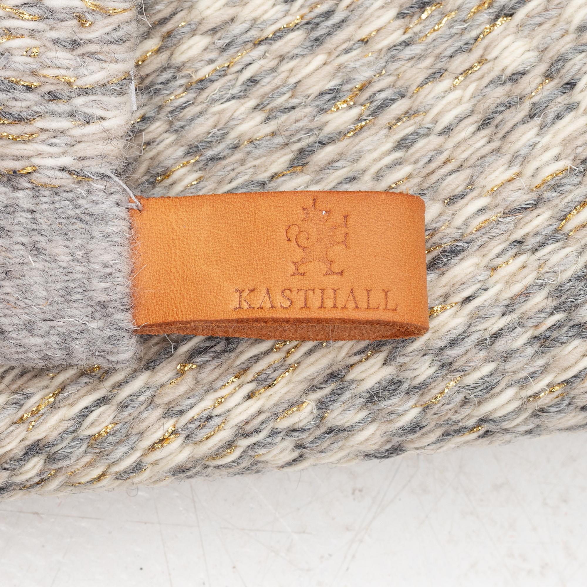 Matta, slätväv, "Greta Shimmer" Kasthall, ca. 233 x 225 cm.