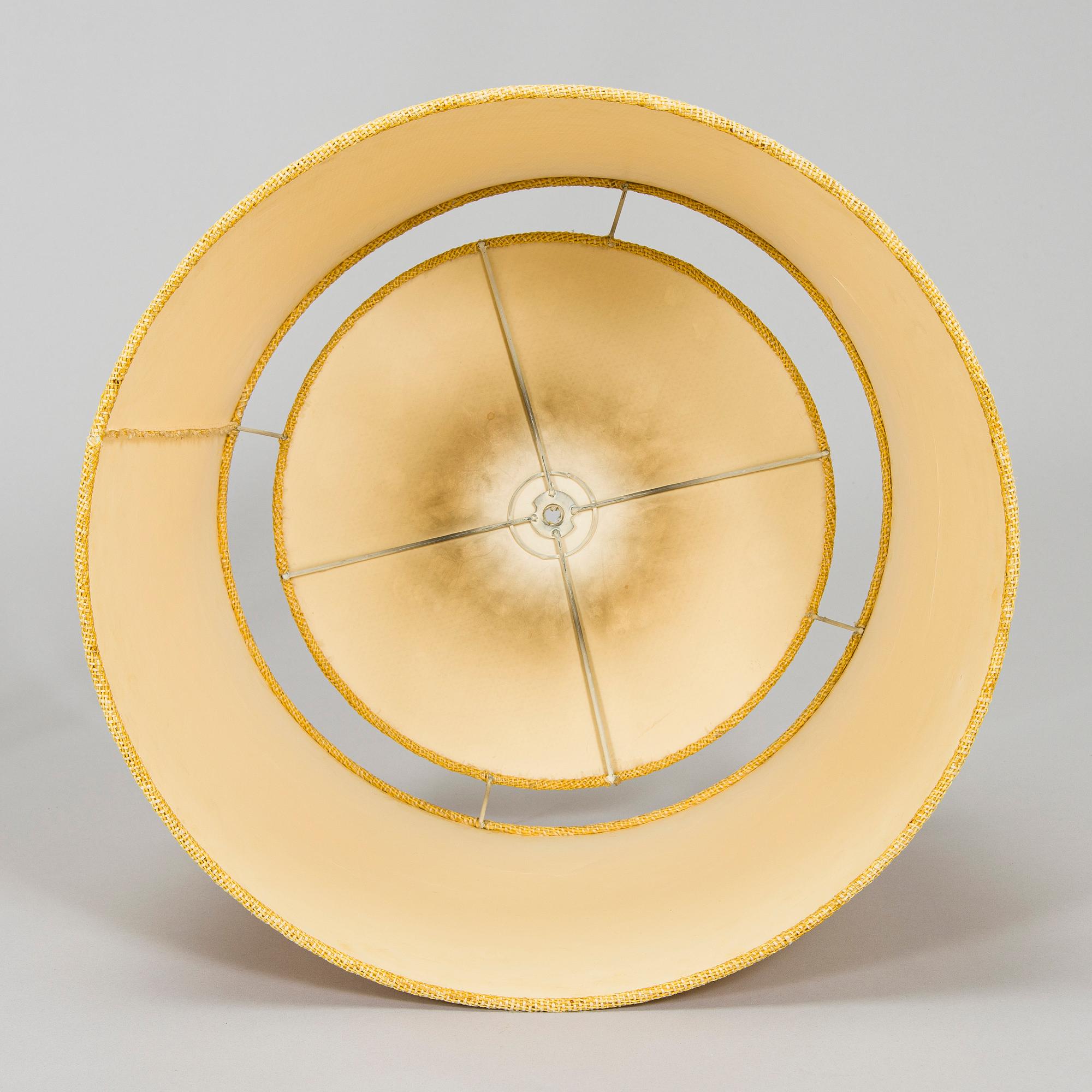 Lattiavalaisin, 1900-luvun puoliväli.