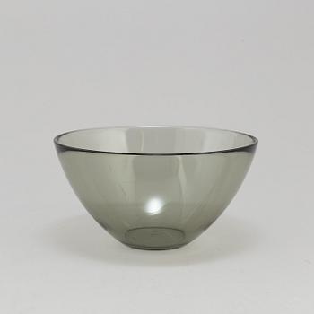 Seven 'Fuga' glass bowls by Sven Palmqvist, Orrefors.