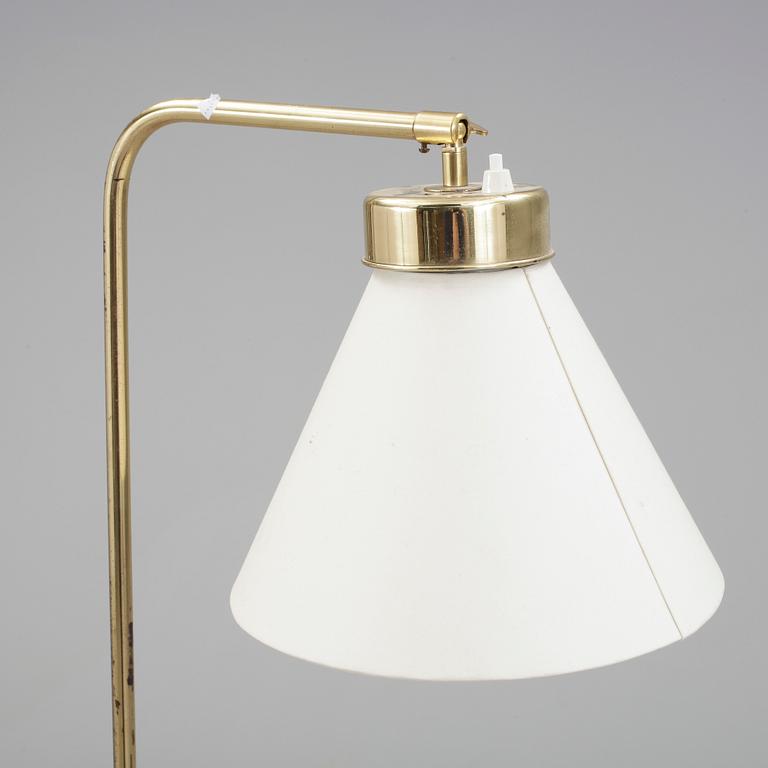 GOLVLAMPA, "modell G 1842", Josef Frank, Firma Svenskt Tenn, 1900-talets andra hälft.