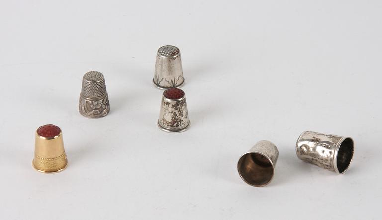 FINGERBORGAR, 6 st, silver och guld, 1900-tal.