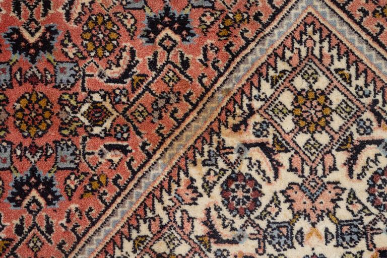 A Bidjar rug, c. 245 x 170 cm.