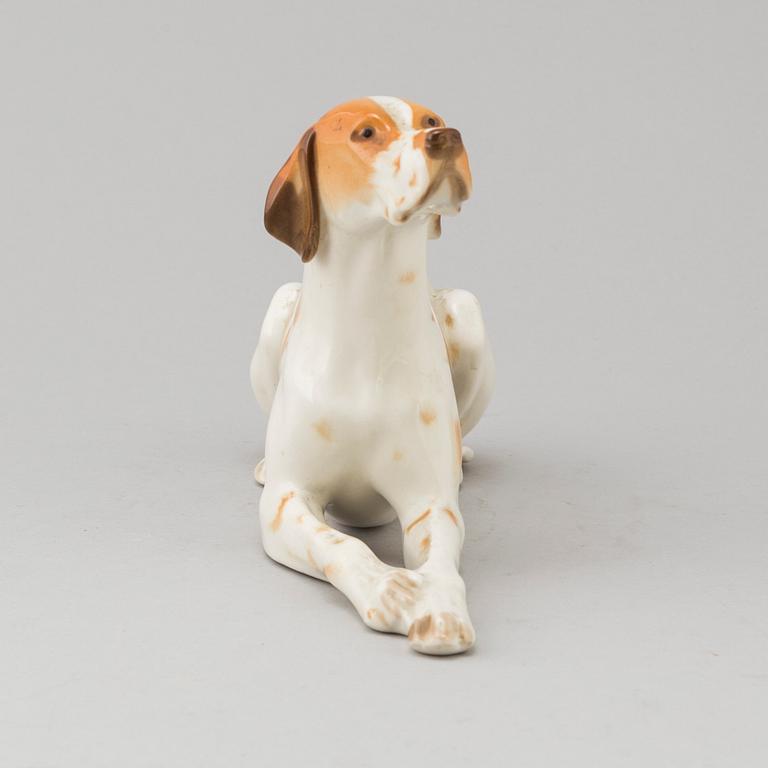 Two porcelaine figurines by Lomonosov, Russia, second half of the 20th century.