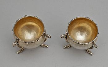 SALTKAR, ett par, silver, Christian Hammer, Stockholm 1862. Tot vikt ca 125 g.