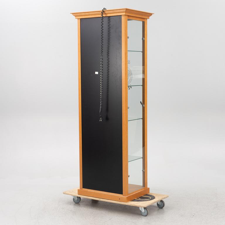 Vitrinskåp, Rosenthal & Versace, samtida.