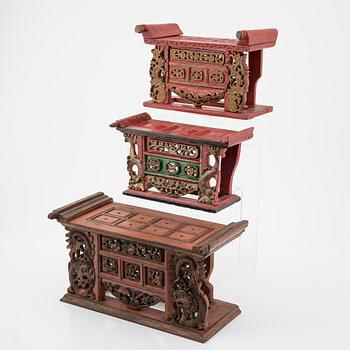 Tree red lacquer and gilded altar tables, Indonesia, Jakarta, 20th Century.