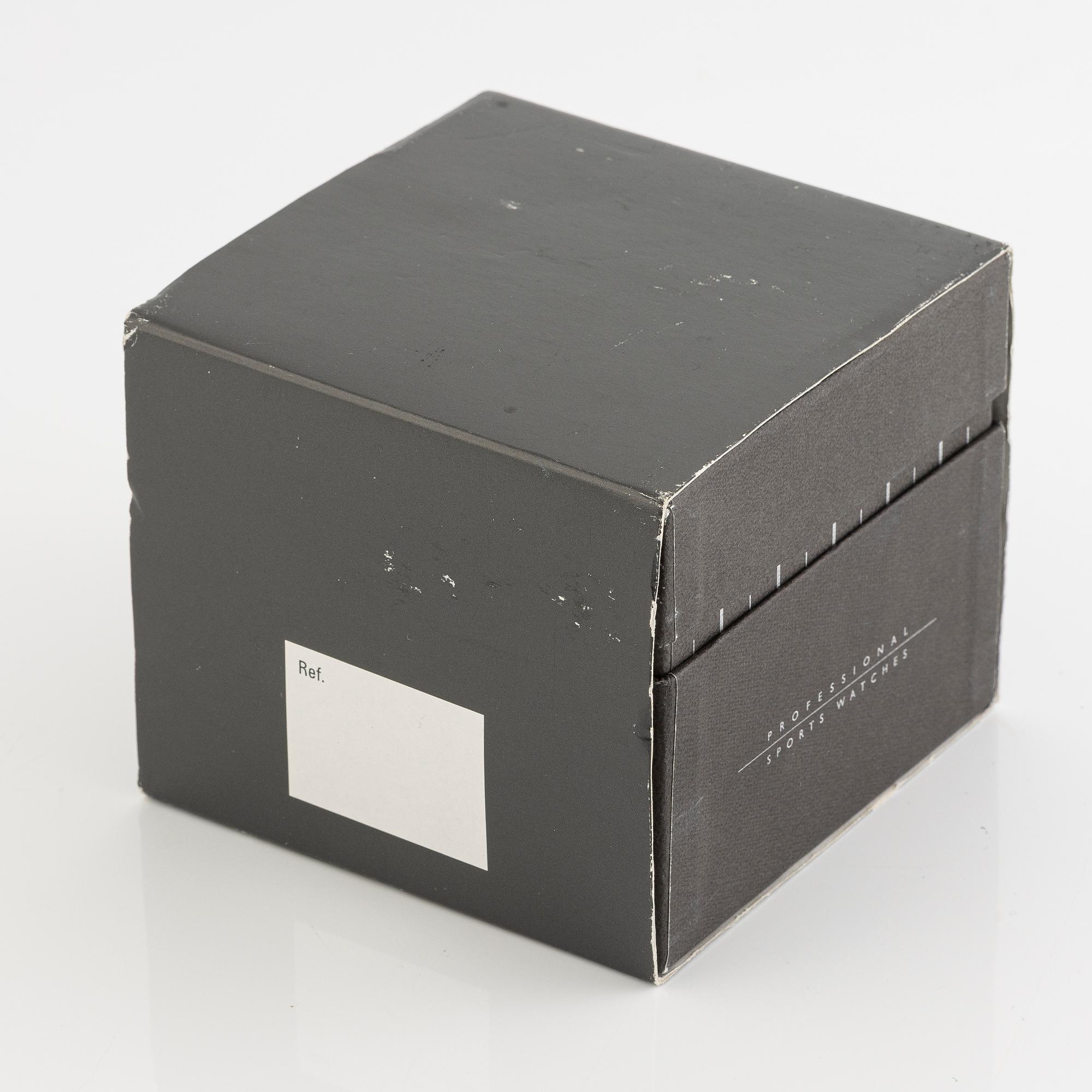 Heuer, Monaco, by Tag Heuer, armbandsur, kronograf, 38 x 38 (46,5) mm.