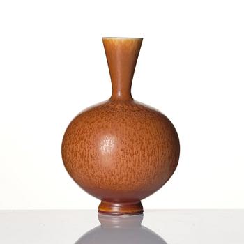 Berndt Friberg, a stoneware vase, Gustavsberg studio, Sweden 1969.