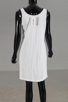 KLÄNNING, Cerruti 1881.