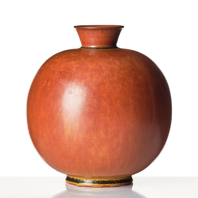 Erich & Ingrid Triller, a stoneware vase, Tobo.