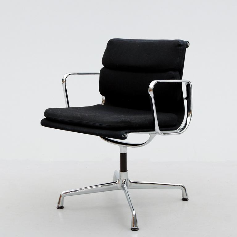 SKRIVSTOL, "Soft Pad Group", Charles Eames, Herman Miller, Vitra, 1900-talets slut.