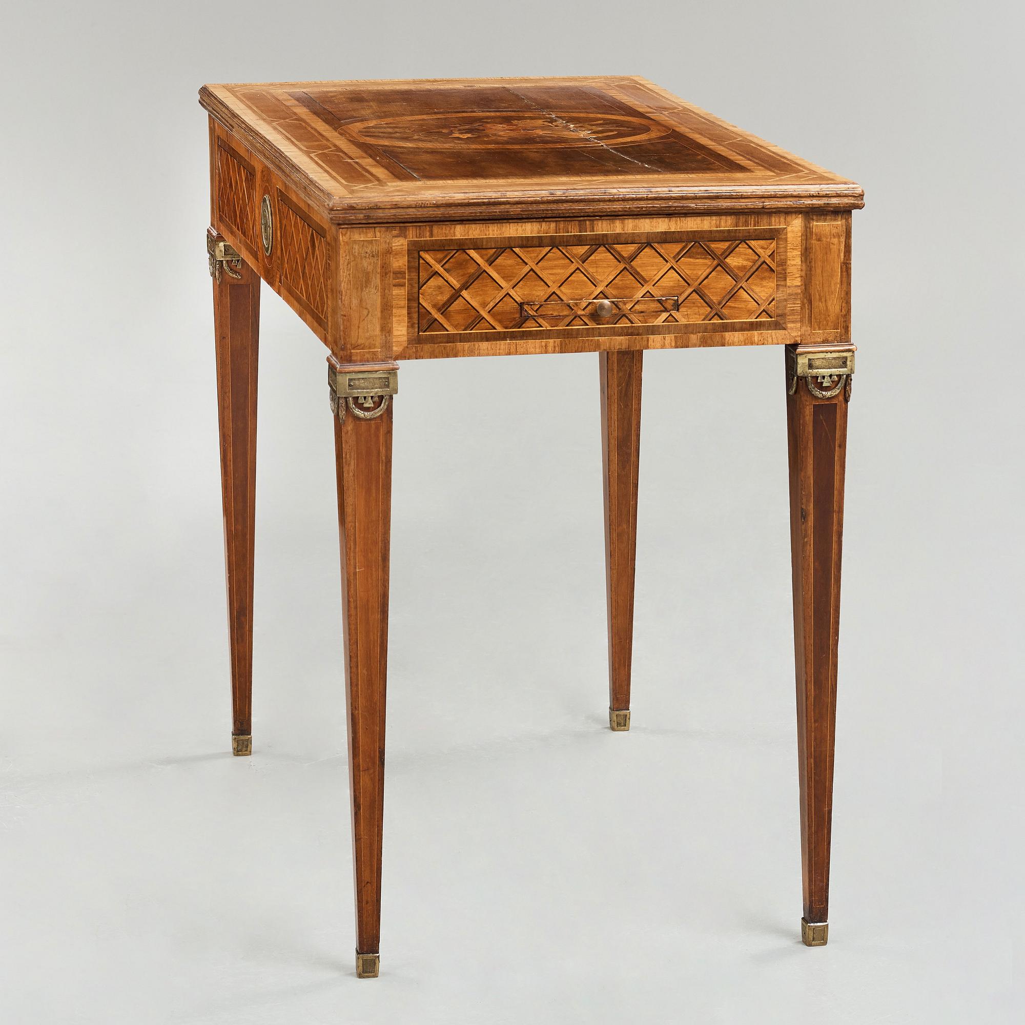 BORD/SPELBORD, av Gottlieb Iwersson (mästare i Stockholm 1778-1813), ej signerat,  1700-talets slut, Gustavianskt.