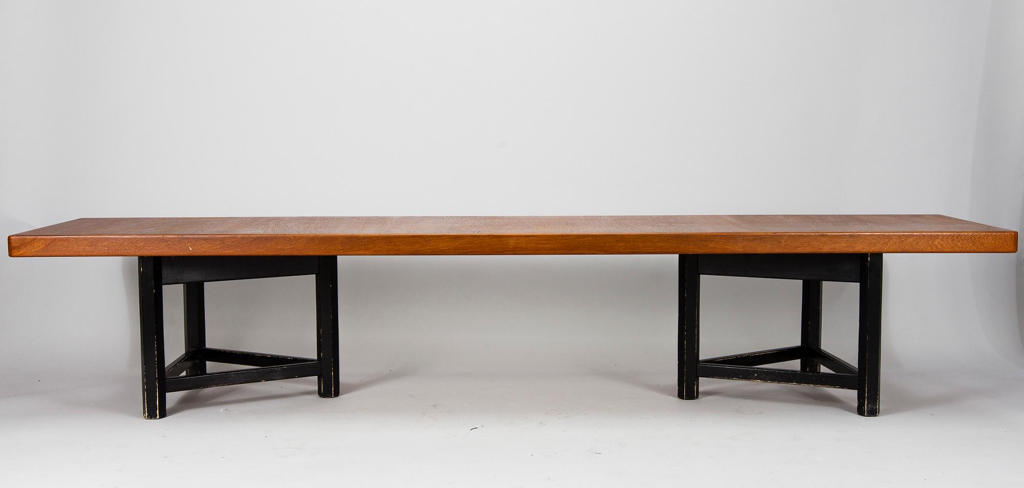 TV-BÄNK, Carl Gustaf Hiort af Ornäs, ca 1960-tal.