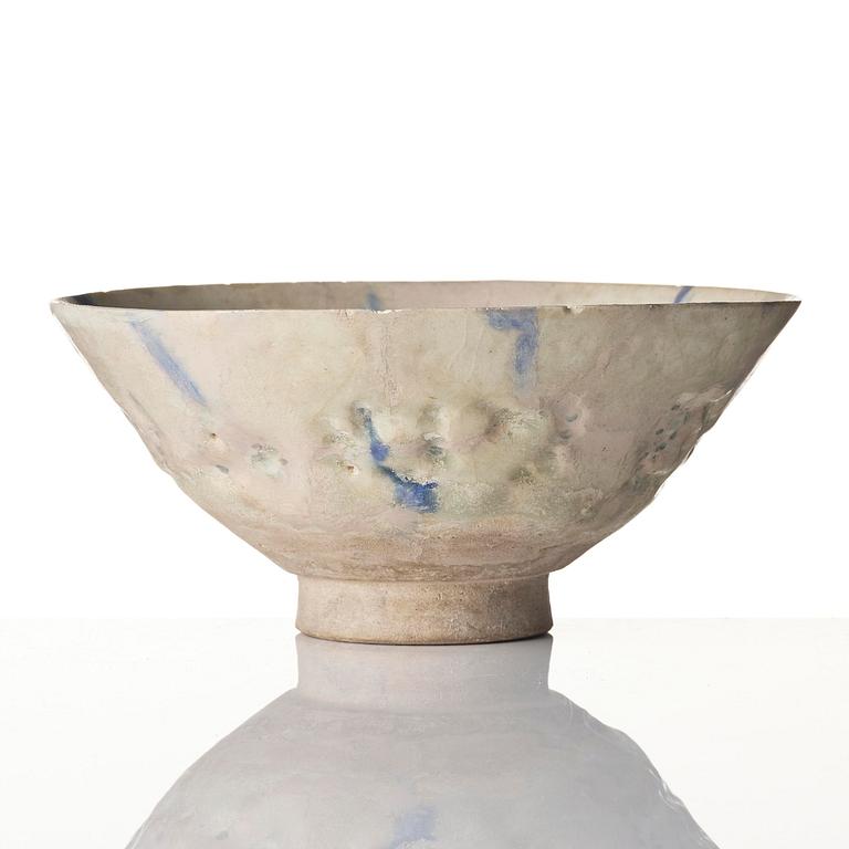 A glazed Kashan pottery bowl, Persia, around 1200 AD.