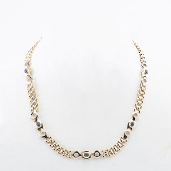 Necklace 18K two-tone gold with cabochon-cut sapphires, Cuccarolo Costante, Vicenza Italy.