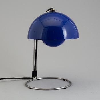 VERNER PANTON, a "Flower Pot" table light, Louis Poulsen.