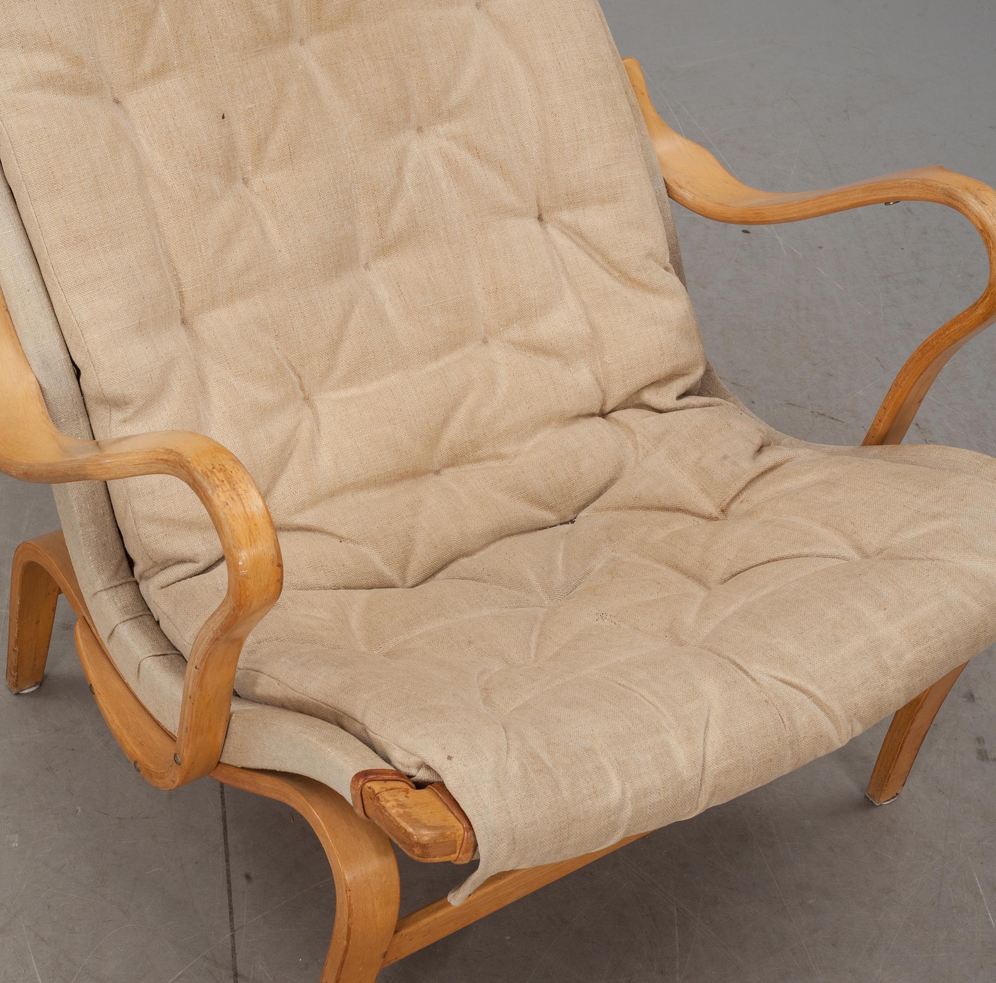 FÅTÖLJ, "Pernilla", Bruno Mathsson by Dux. Brännmärkt.