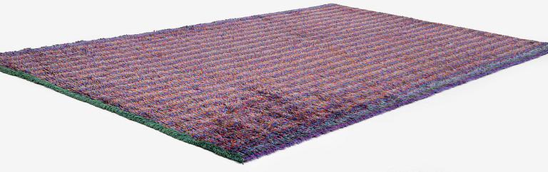 Agda Österberg, a 'Composition 334' criterionrya (AVA-rya) pile carpet, c. 375 x 232 cm.
