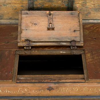 A 19th-century wooden sleigh.