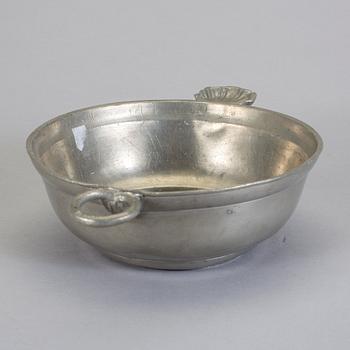 SKÅL & SUPSKED, tenn, bland annat Lars Claesson Fries, Strängnäs, 1770.