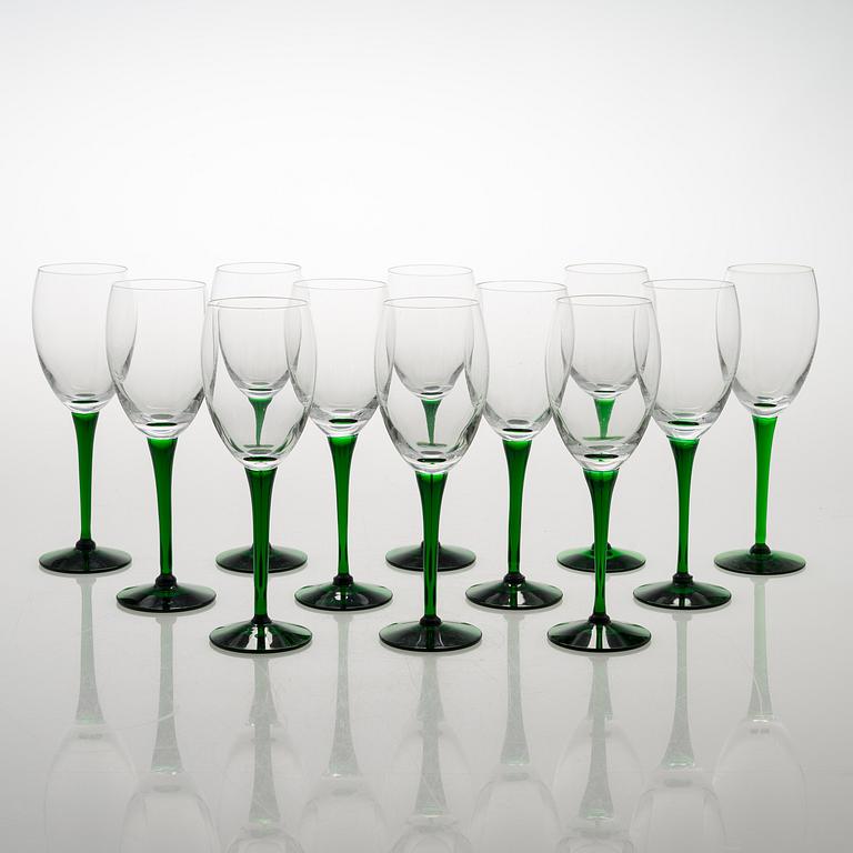 SAARA HOPEA, VIINILASEJA, 12 kpl, "Traviata", Nuutajärvi.