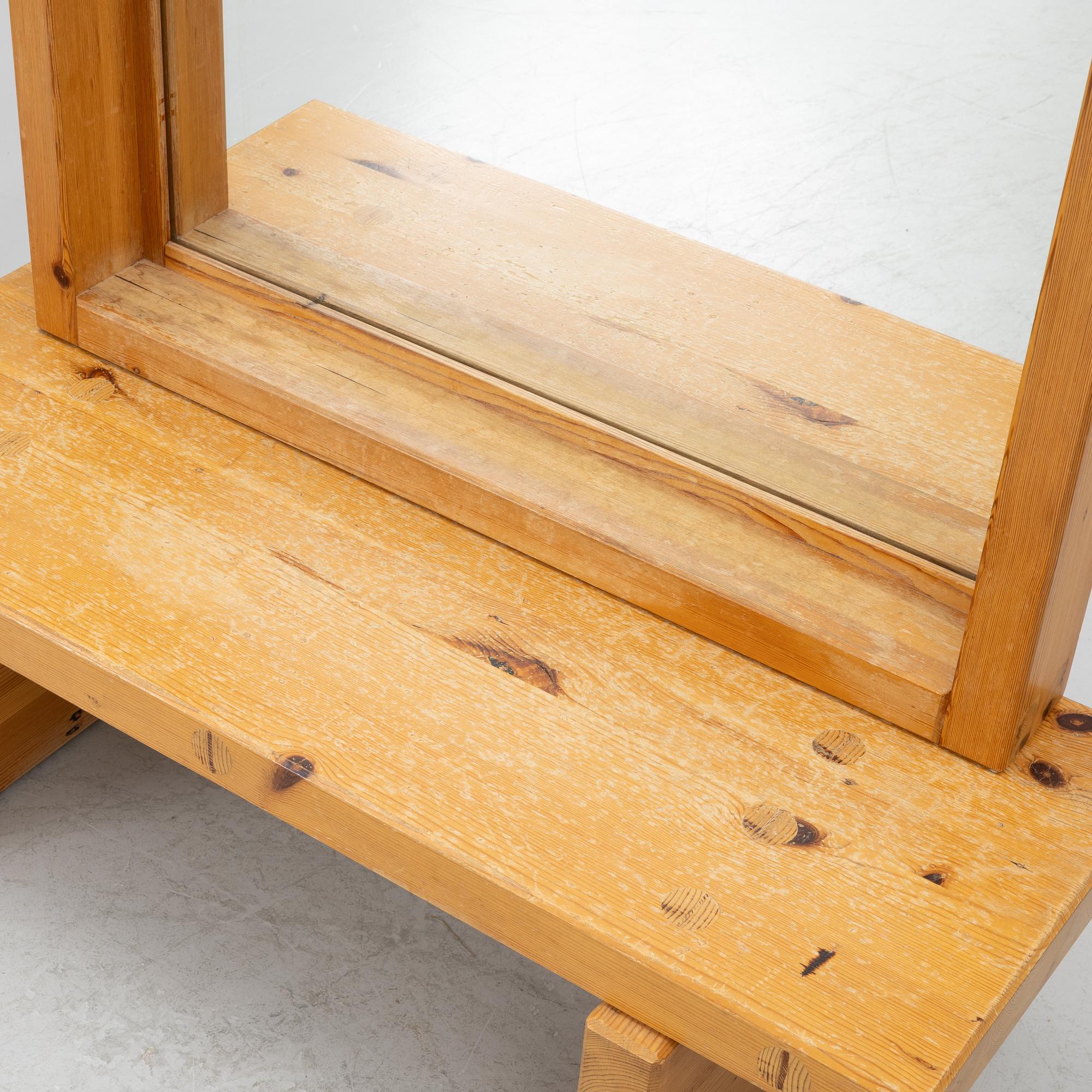 Roland Wilhelmsson, Hall furniture, 2 pieces, signed.