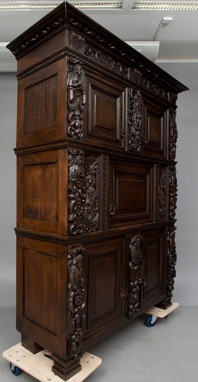 SKÅP, renässansstil, Mellaneuropa 1900-tal.