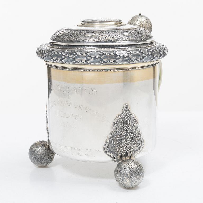 Karl Anderson, Dryckeskanna, silver, Stockholm 1906.