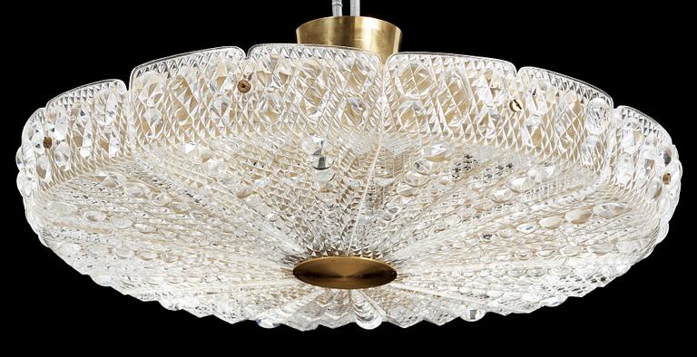 TAKLAMPA, glas, mässing, Carl Fagerlund, Orrefors, 1900-tal. H ca 10 ej med montering.