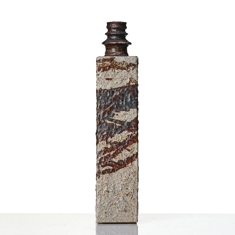 Annikki Hovisaari, a stoneware vase, Arabia, Finland.