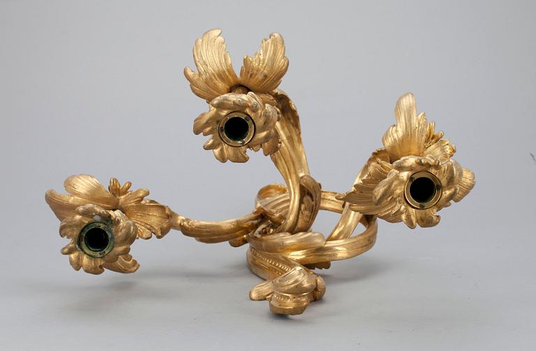 VÄGGLAMPETTER, ett par, brännförgylld brons, sannolikt Ryssland, 1800-talets mitt.