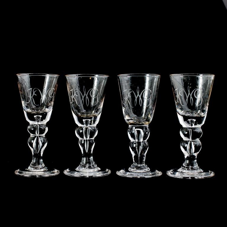 GLAS, 4 st, 1800-talets andra hälft.