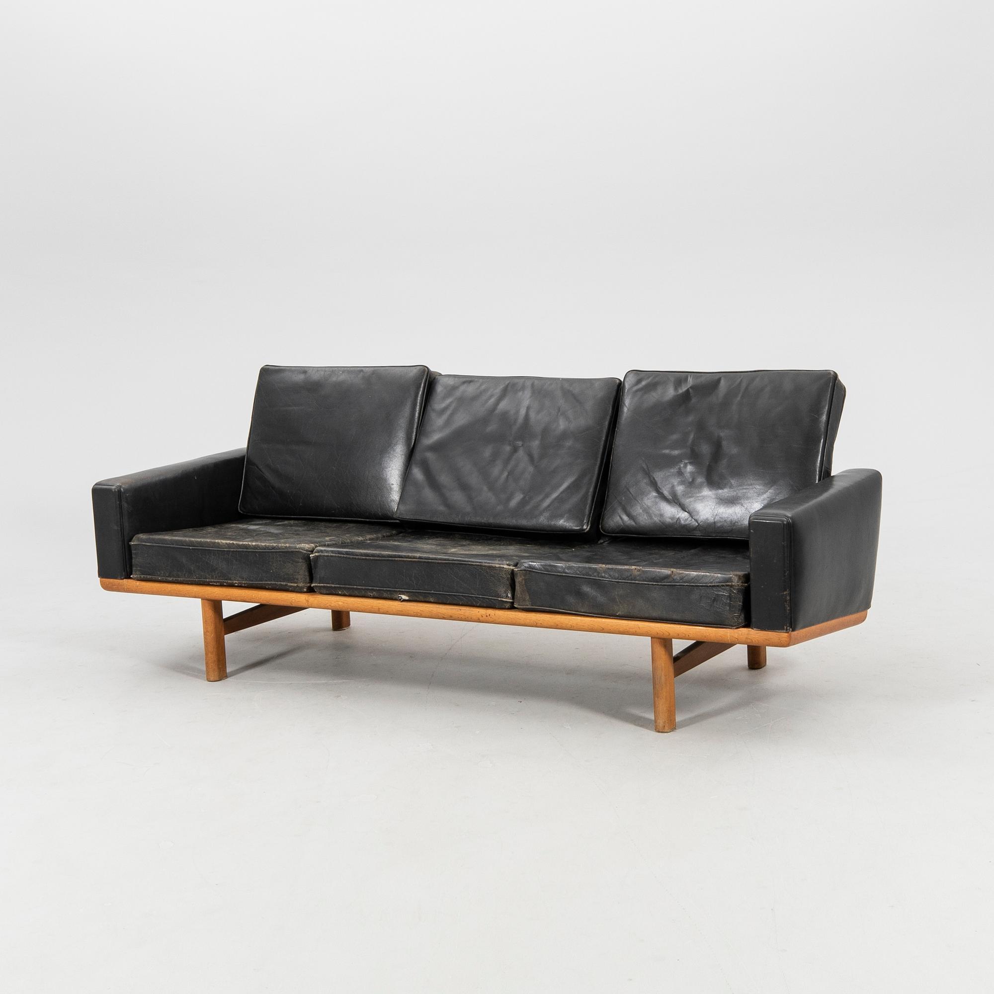 Hans J. Wegner,