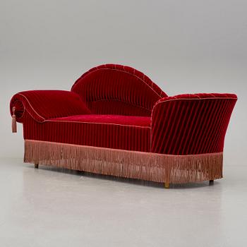 KANAPÉ, 1900-talets mitt.