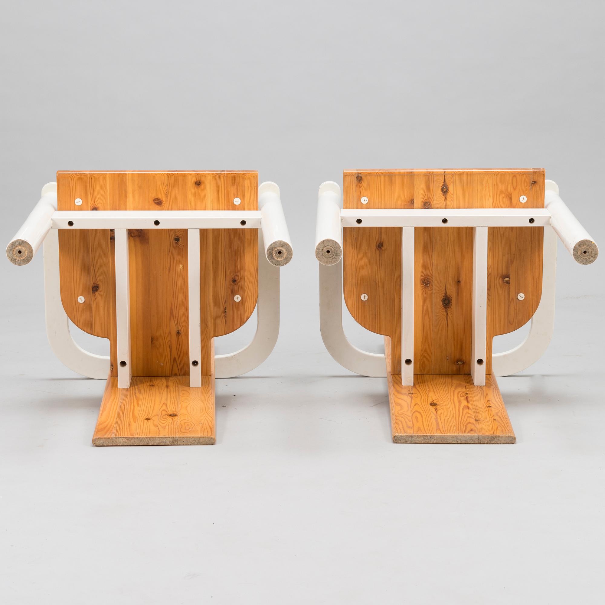 EERO AARNIO, PÖYTÄ JA TUOLEJA, 9 kpl, "Viking", Pan Puu, 1980-luvun alku.