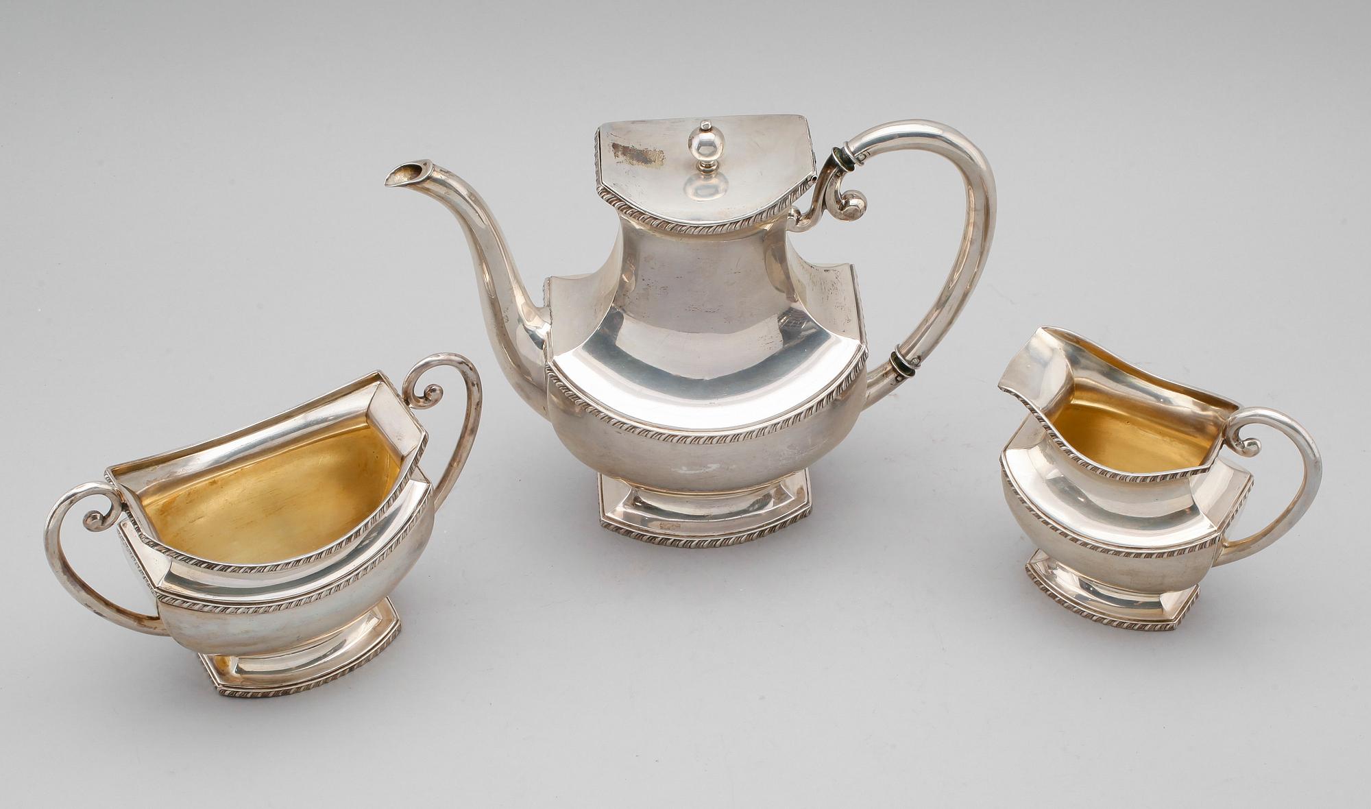 KAFFESERVIS, silver, tidigt 1900-tal. Vikt ca 1188 gram.