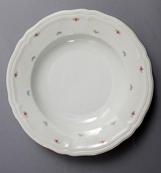 SERVIS, ca 56 delar, porslin, "Marie Luise", Lettmann Weiden, Tyskland.