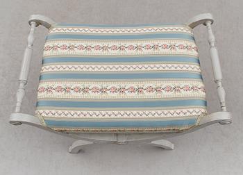 TABURETT, 1800-talets mitt.