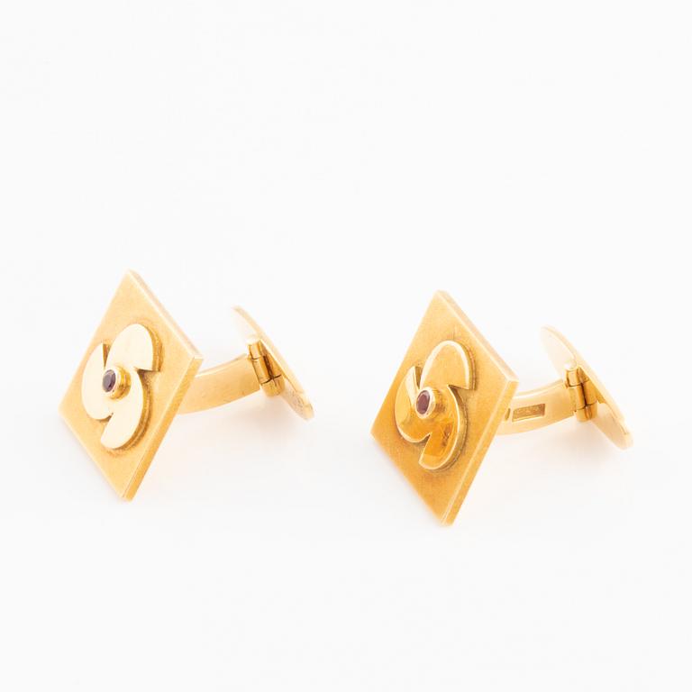 18K gold, cufflinks. A. Dragsted, Copenhagen.