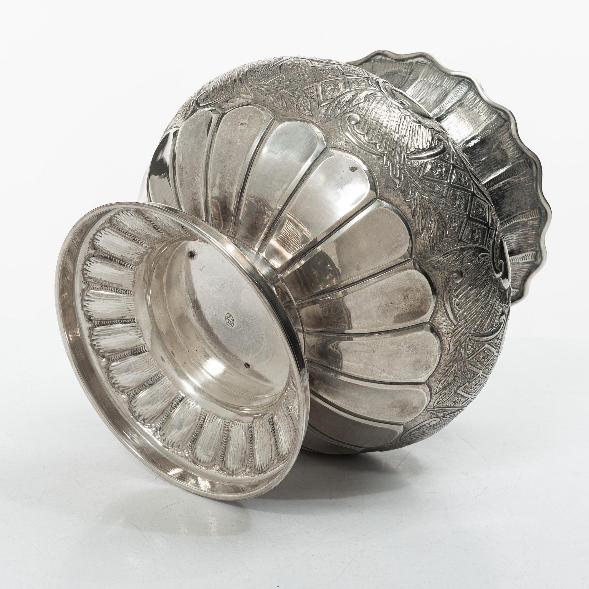 Vase / outer casing, silver, Rococo style, 20th century.