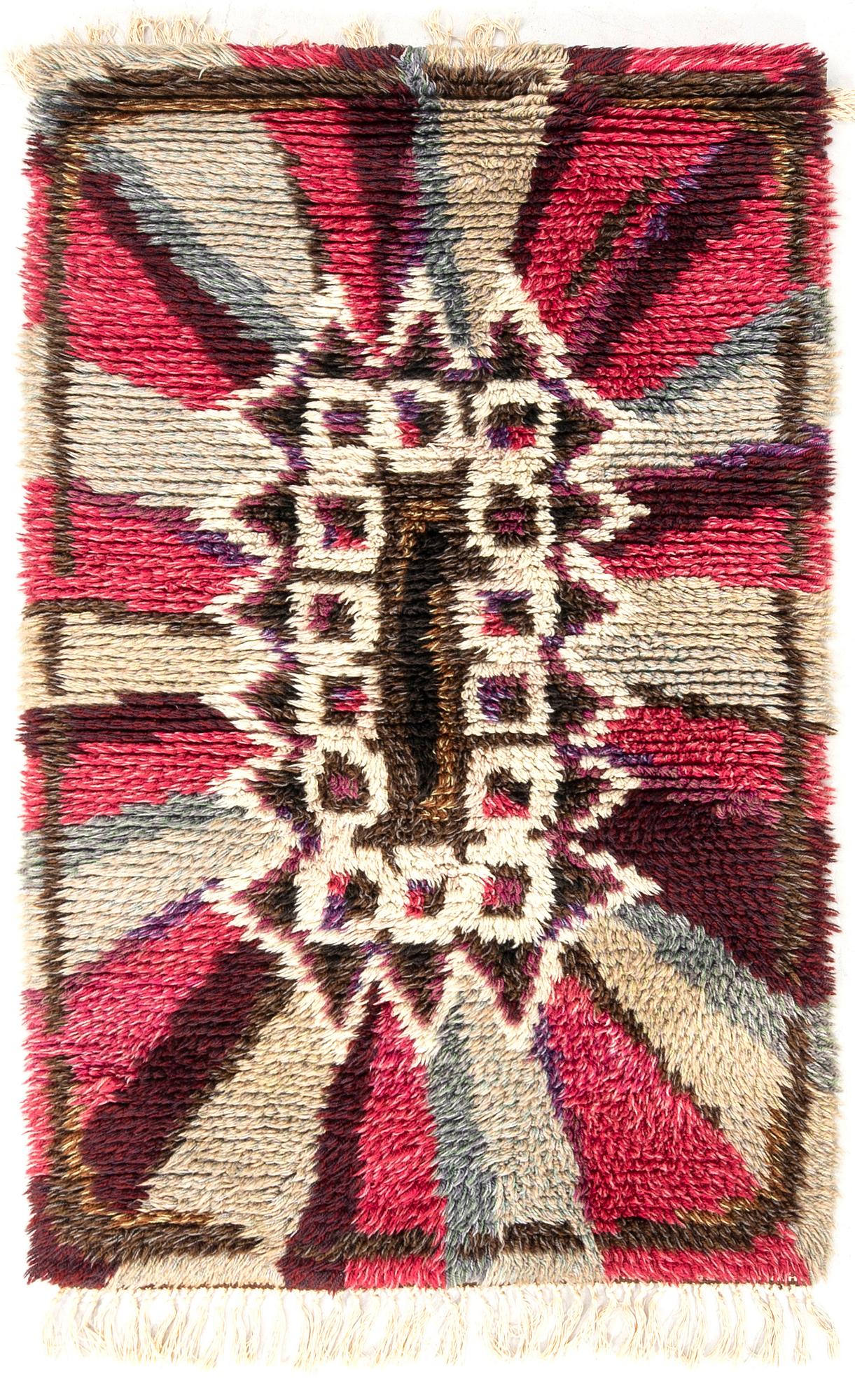 Rya carpet approximately 145x97 cm.
