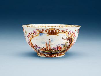 748. A Meissen bowl, ca 1730-35.