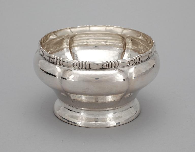 SKÅL, silver, K Andersson, Stockholm. 1920. Ca 400g.