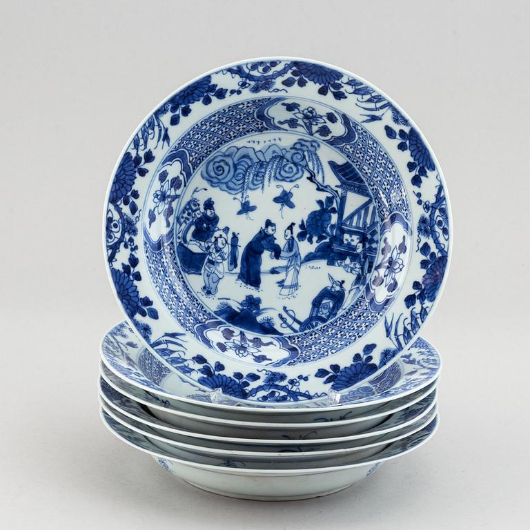 Six blue and white plates, Qing dynasty, 18th century.