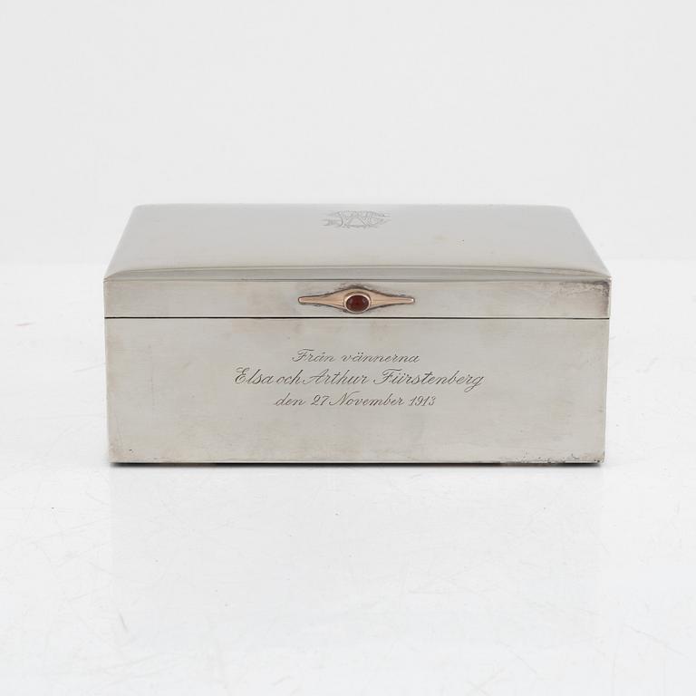 A Swedish Silver Cigar Box, mark of CF Carlman, Stockholm 1912.