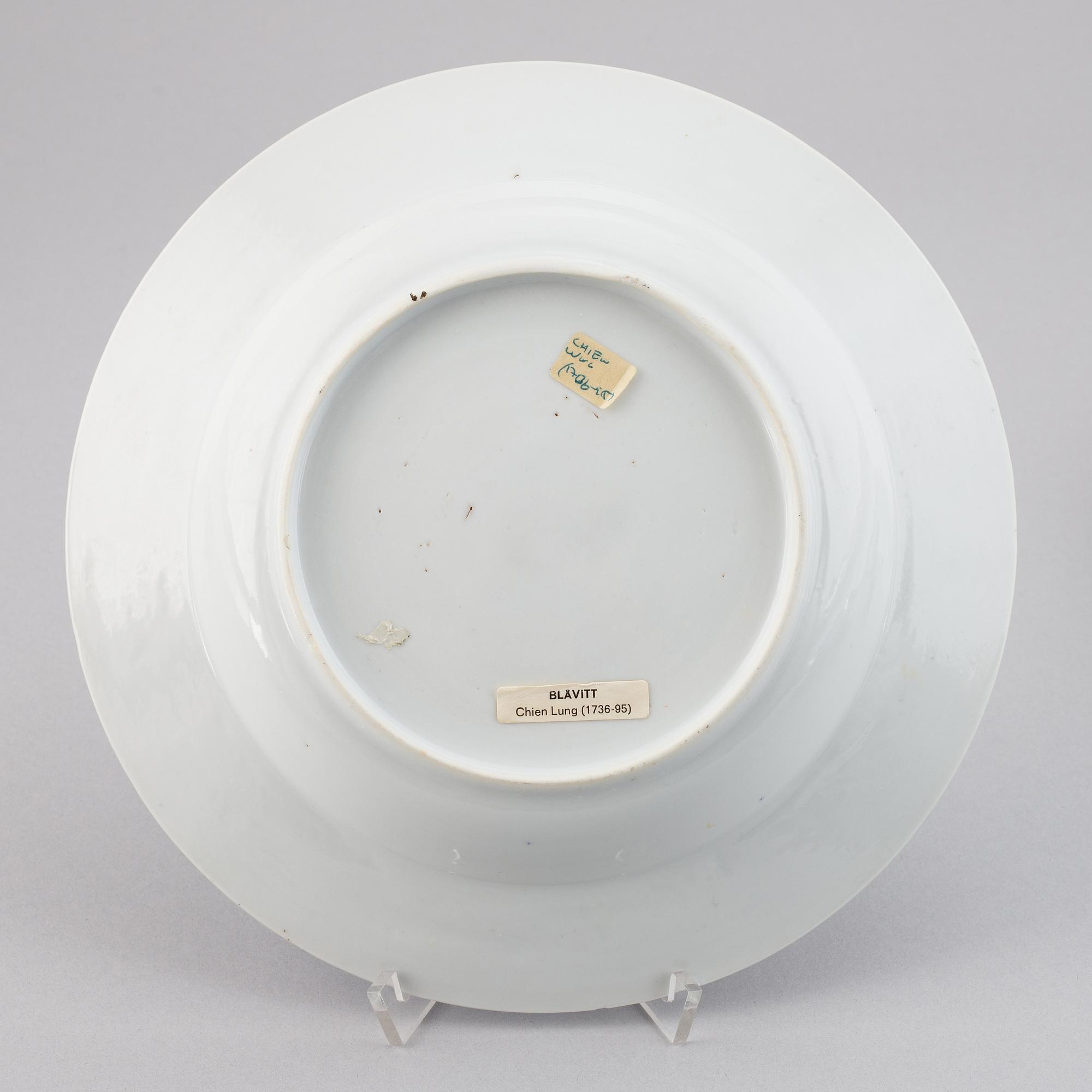 Tallrikar, 6 st, porslin, Qianlong (1736-1795).