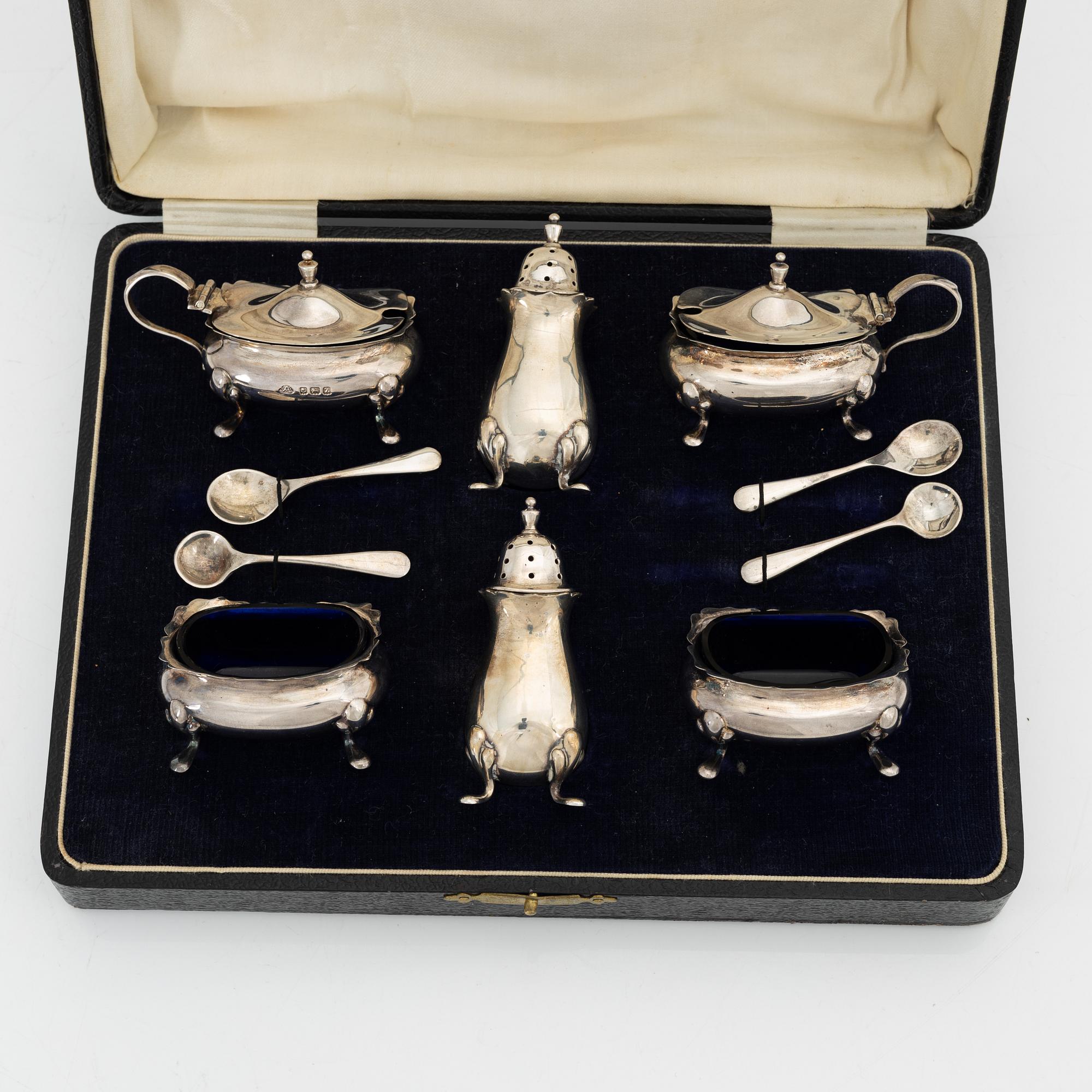 Adie Brothers Ltd, a silver cruet set in box, Birmingham 1924.